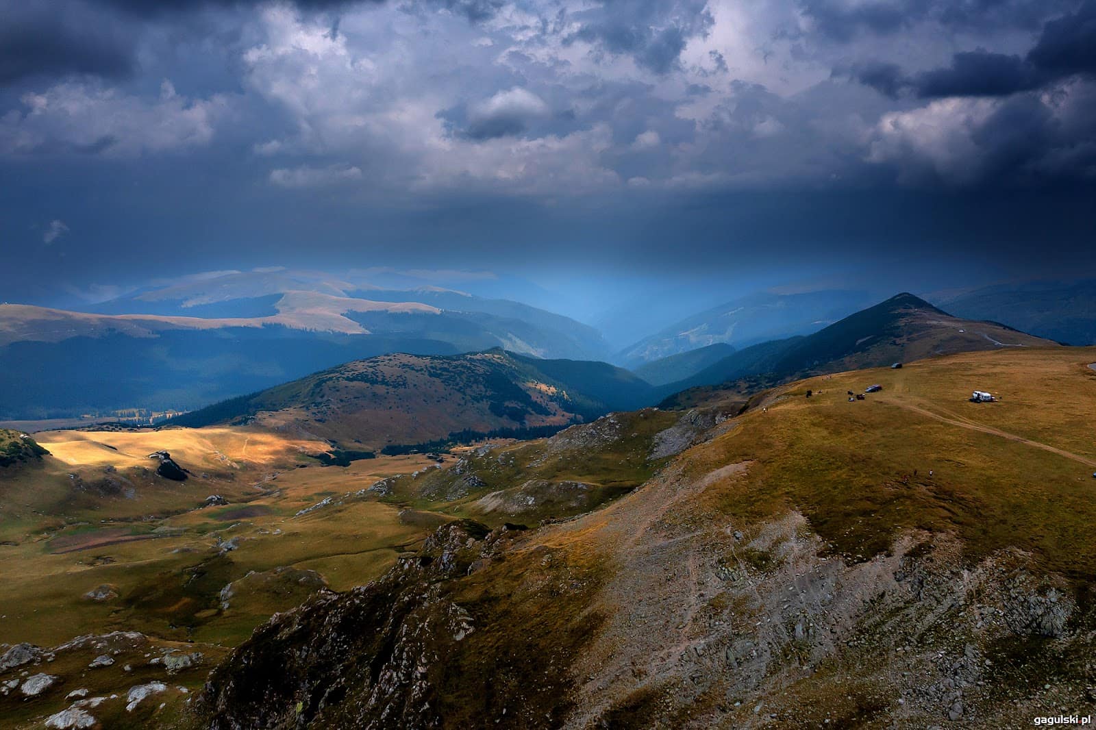 Transalpina (DN67C): ghidul celui mai înalt drum din România