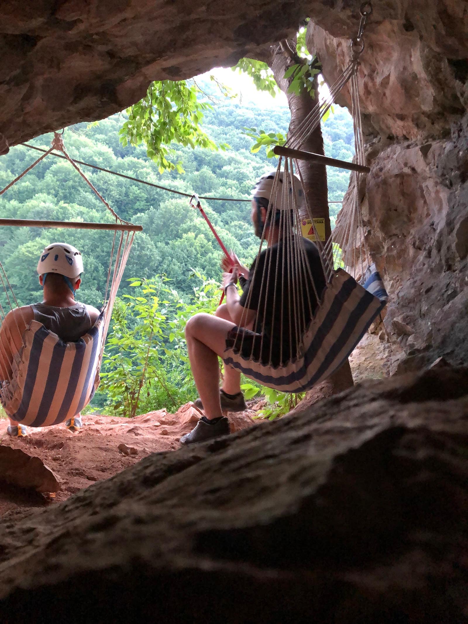Trasee via ferrata în România