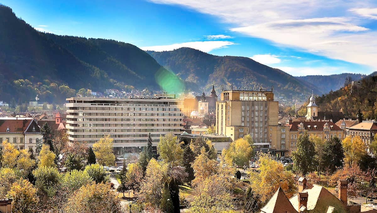 Hotel Aro Palace