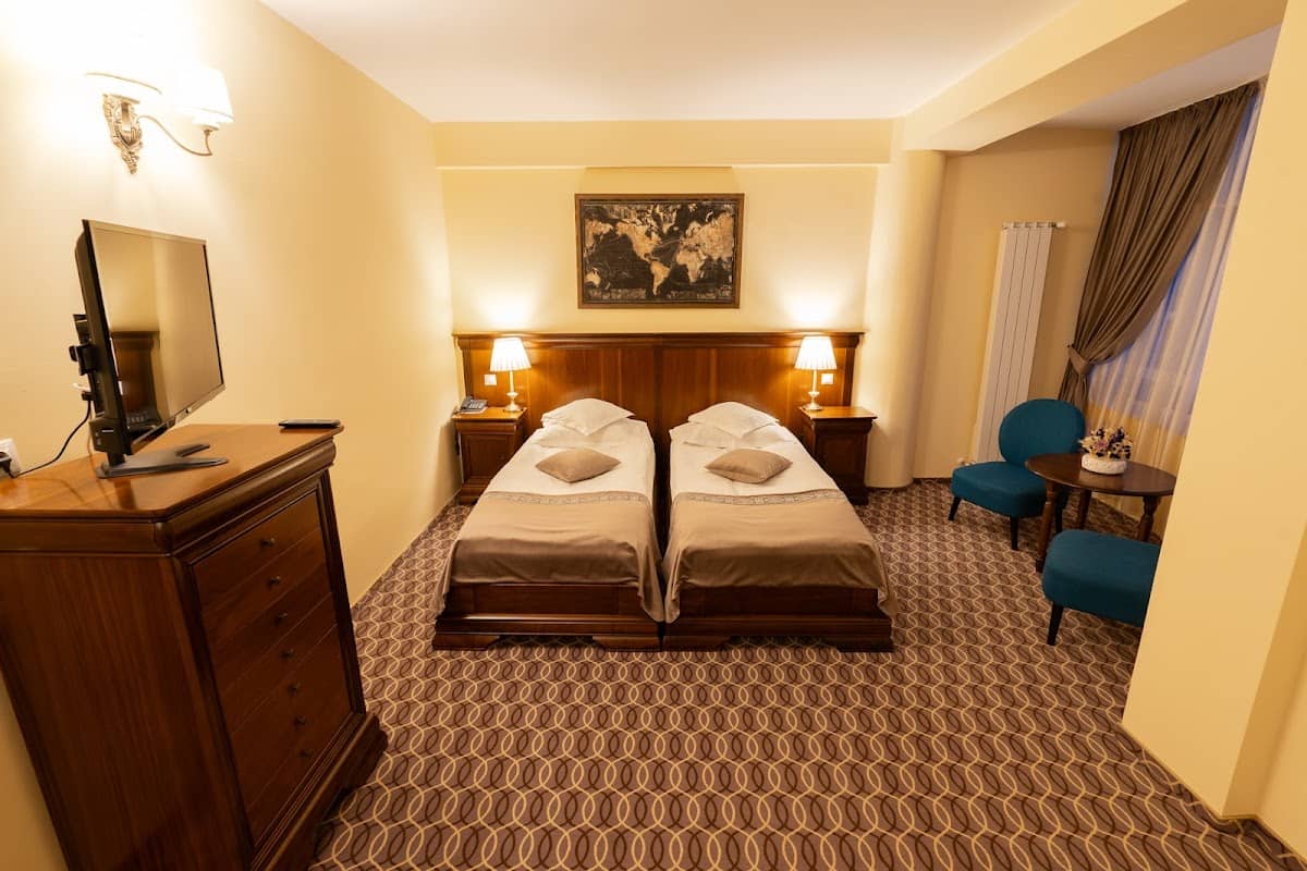 Hotel Dorna — 2