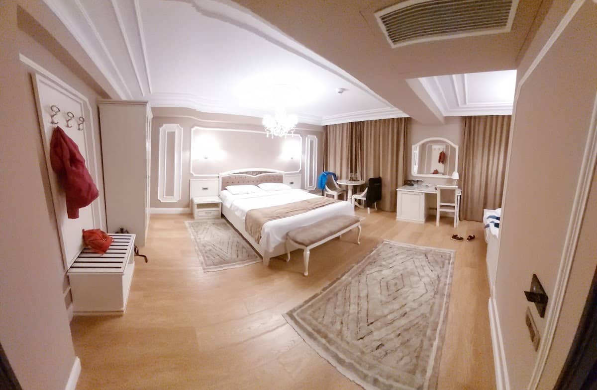 Hotel Gabriela (Purcelu) — 2