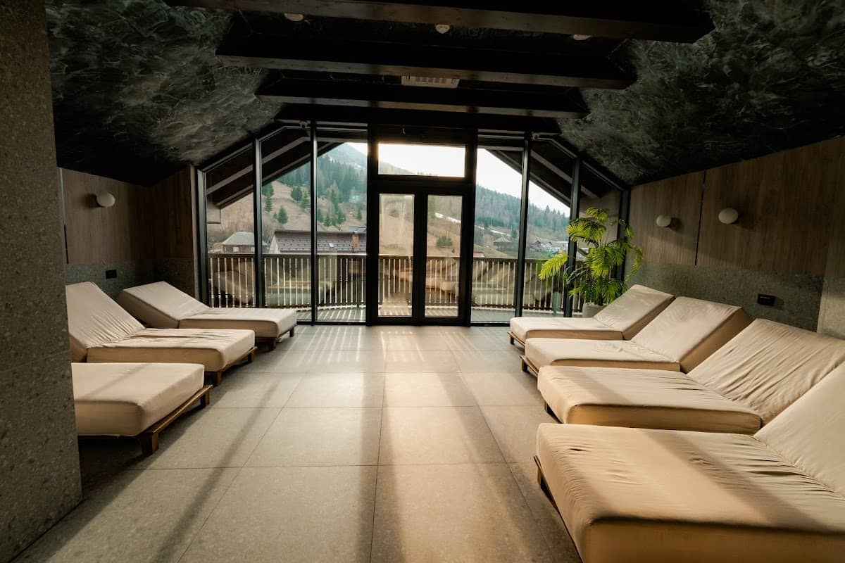 Hotel Roman Maramures - Ski & Spa Resort — 2