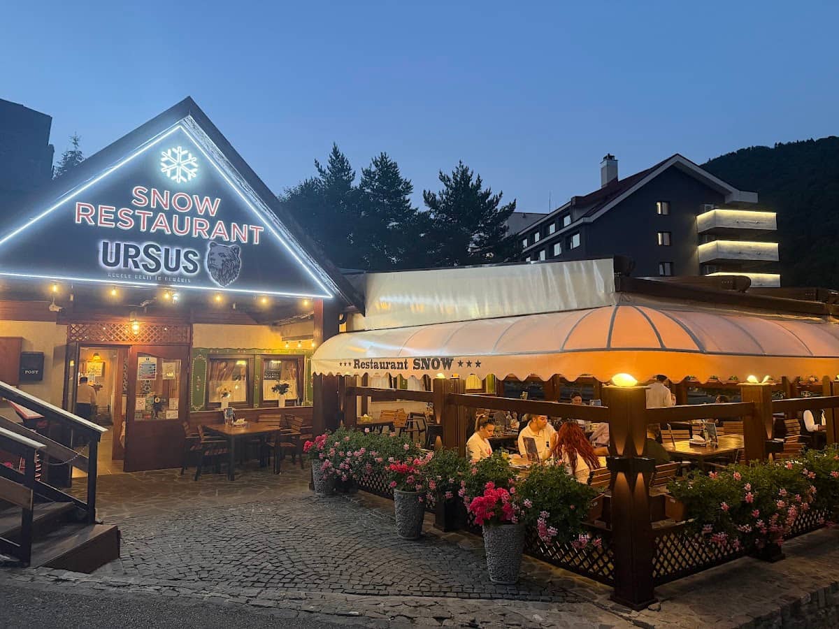 Restaurant Snow — 2